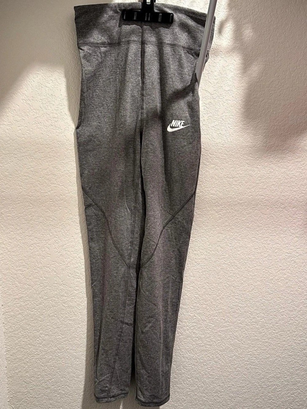 Nike Sportswear Essential Girls High-Rise Leggings